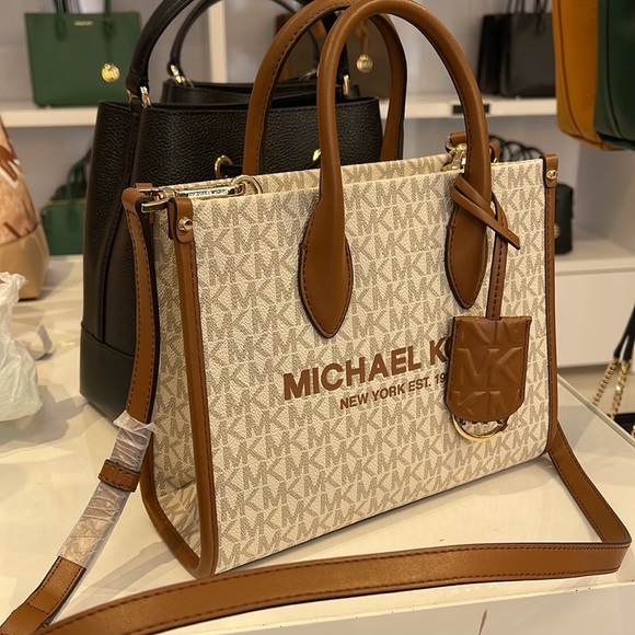 Michael Kors Mirella Small Shopper Top Zip Crossbody Bag Vanilla Logo MK - Picture 3 of 16